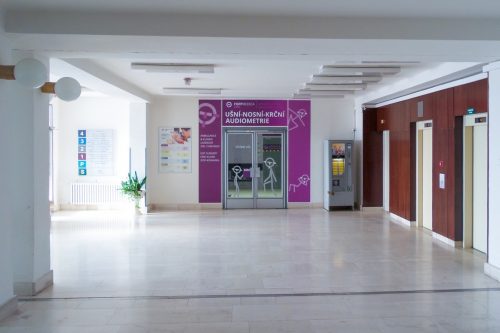 Vývoj vizuální identity soukromé ORL kliniky od ENT private clinic po FORTMEDICA.